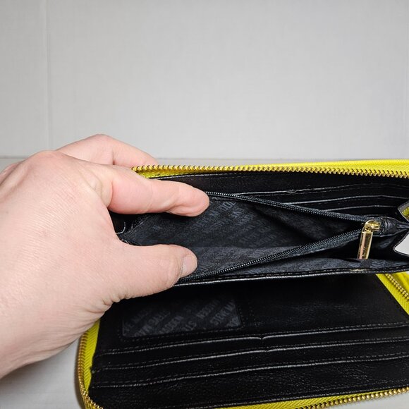 STEVE MADDEN SMOOTH ZIP AROUND WALLET PASTEL YELLOW WRISTLET - Picture 14 of 15